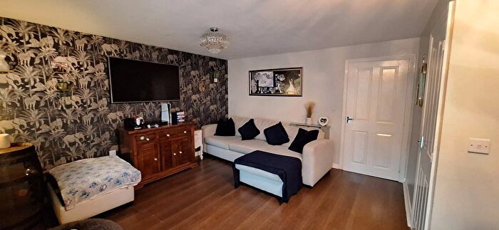 3 Bedroom End Of Terrace House For Sale In Hilltop Walk, Langley Park, Durham, DH7