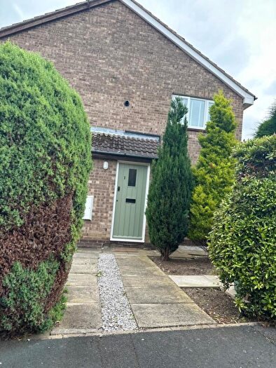 1 Bedroom Terraced House To Rent In Tenterden Way, Leeds, West Yorkshire, LS15
