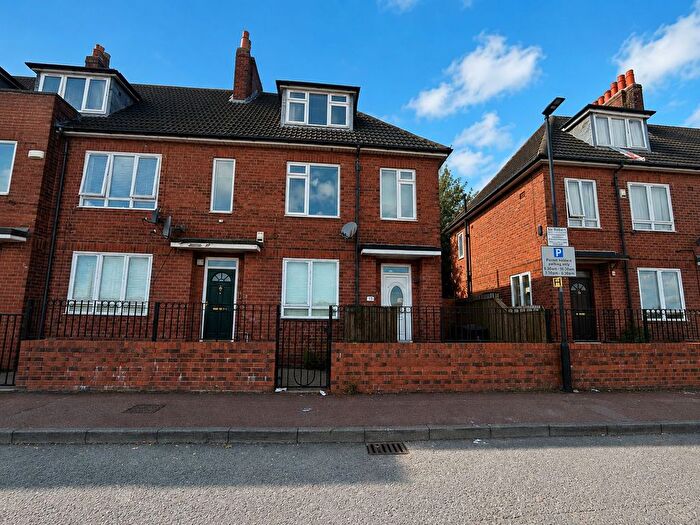2 Bedroom Maisonette For Sale In Diana Street, Newcastle Upon Tyne, NE4