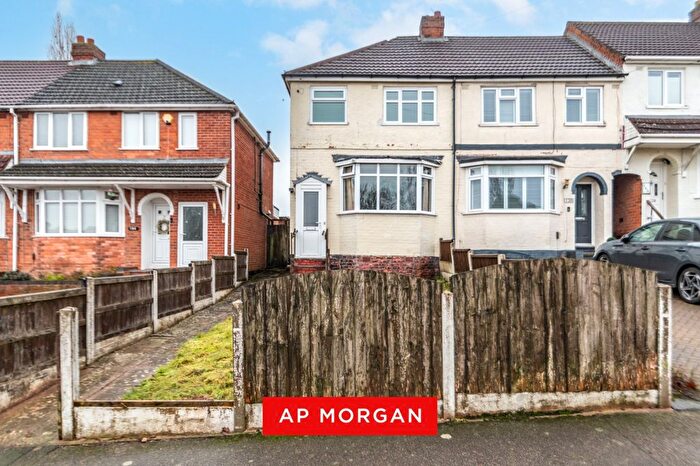 2 Bedroom End Terrace House For Sale In Coombes Lane, Birmingham, West Midlands, B31