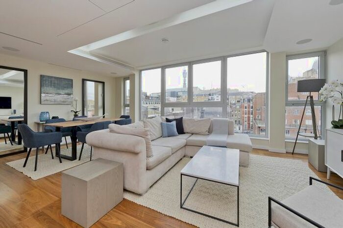 2 Bedroom Flat To Rent In Harley Street, London, W1G