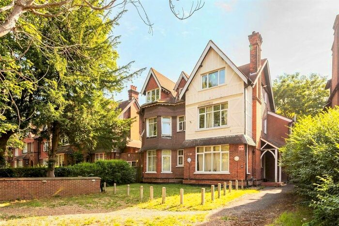 1 Bedroom Flat To Rent In Aldrington Road, London, SW16