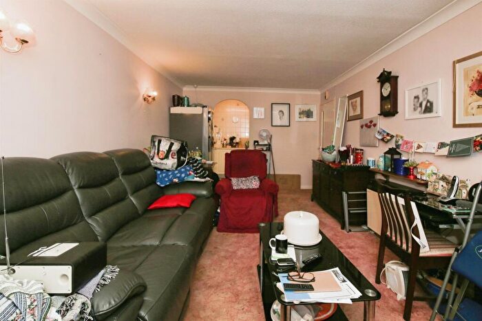 1 Bedroom Flat For Sale In Homenene House, Orton Goldhay, Peterborough, PE2