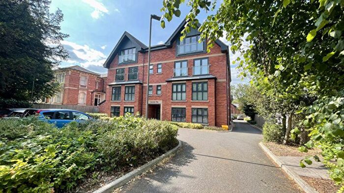 2 Bedroom Apartment For Sale In Canwick Villa, South Park, Lincoln, LN5