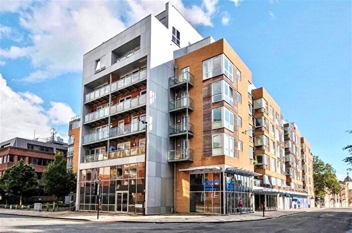 2 Bedroom Flat To Rent In Telephone House, Southampton, SO14