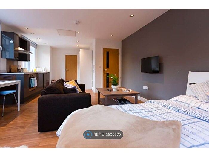 Studio To Rent In Hartshead House, Sheffield, S1