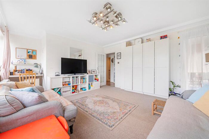 1 Bedroom Flat For Sale In Stembridge Road, Anerley, London, SE20