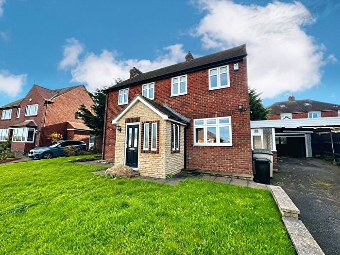 3 Bedroom Detached House To Rent In Scardale Crescent, Scarborough, North Yorkshire, YO12