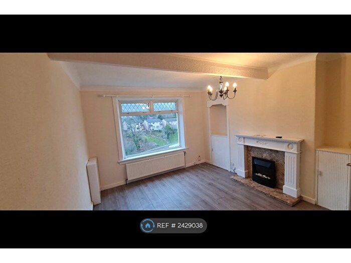 2 Bedroom Flat To Rent In Rankin Street, Greenock, PA16