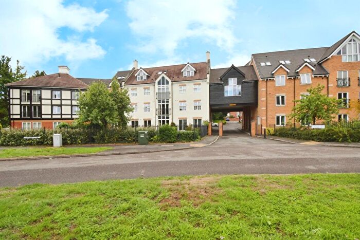 2 Bedroom Apartment For Sale In Honeywell Close, Oadby, Leicester, LE2