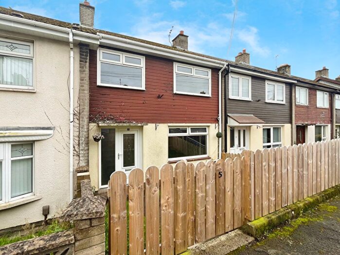 3 Bedroom Terraced House To Rent In Craig Crescent, Lisburn, BT28