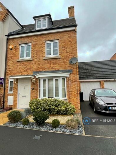4 Bedroom Semi-Detached House To Rent In Savernake Drive, Corby, NN18