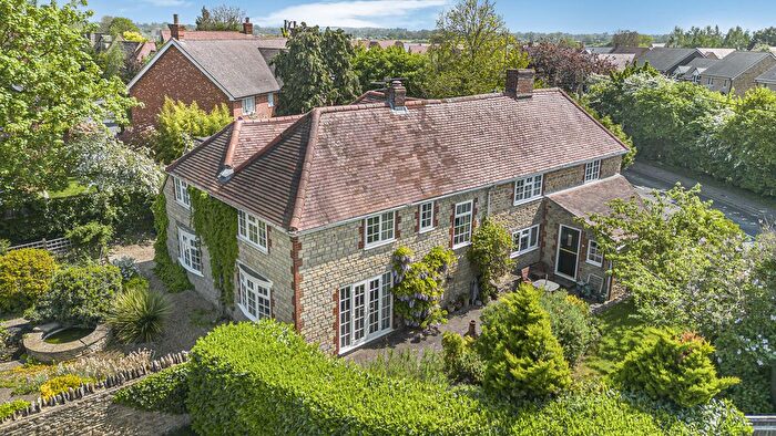 5 Bedroom Detached House For Sale In Packhorse Lane, Marcham, OX13