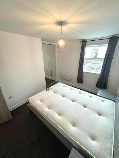 2 Bedroom Apartment To Rent In Richmond Road, Cardiff(City), CF24