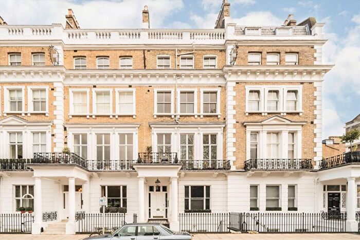 2 Bedroom Flat To Rent In Onslow Gardens, London, SW7