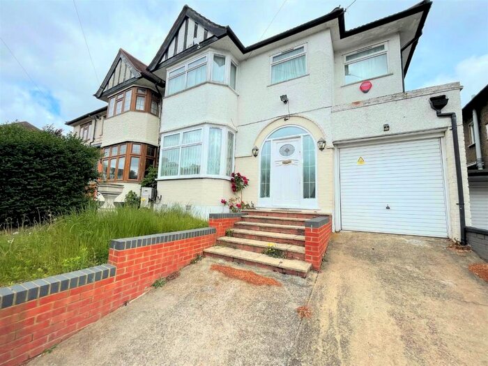 5 Bedroom Semi-Detached House To Rent In Highview Gardens, Edgware, HA8