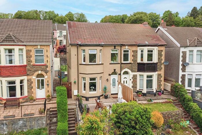 4 Bedroom Semi Detached House For Sale In North Road, Newbridge, NP11