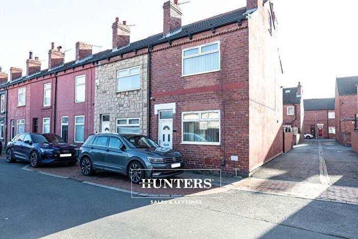 2 Bedroom End Terrace House For Sale In Glebe Street, Castleford, West Yorkshire, WF10