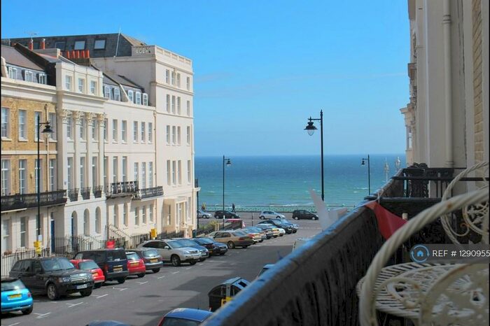 2 Bedroom Flat To Rent In Portland Place, Brighton, BN2