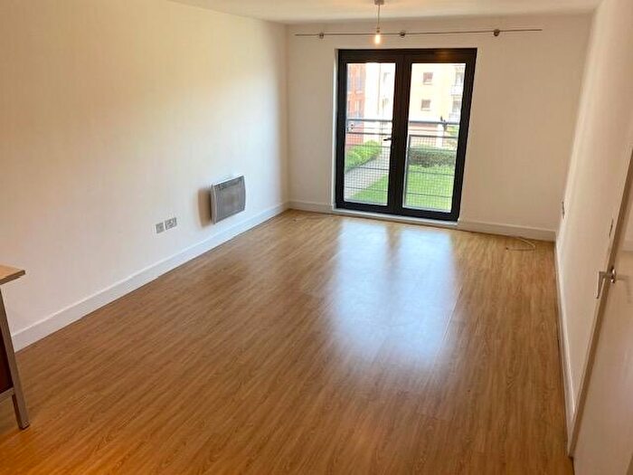 1 Bedroom Apartment To Rent In Galleon Way, Cardiff, CF10
