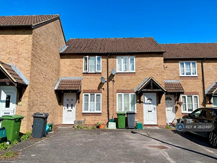 1 Bedroom Terraced House To Rent In Orchardene, Newbury, RG14