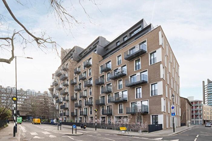 2 Bedroom Flat For Sale In The Denizen, Barbican, London, EC1Y