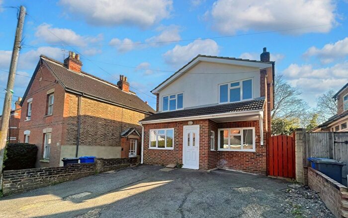 4 Bedroom Detached House To Rent In Beech Hill Road, Ascot, SL5