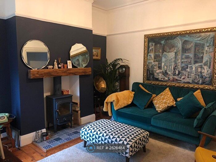 3 Bedroom Terraced House To Rent In Kensington Road, Manchester, M21