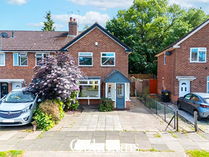 2 Bedroom Semi Detached House For Sale In Burnel Road, Birmingham, West Midlands, B29