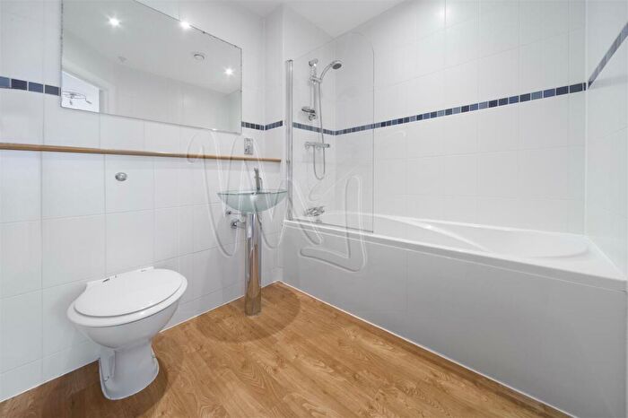 2 Bedroom Apartment To Rent In Upper Marshall Street, Birmingham, B1