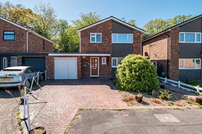 3 Bedroom Detached House For Sale In Whistley Close, Bracknell, Berkshire, RG12
