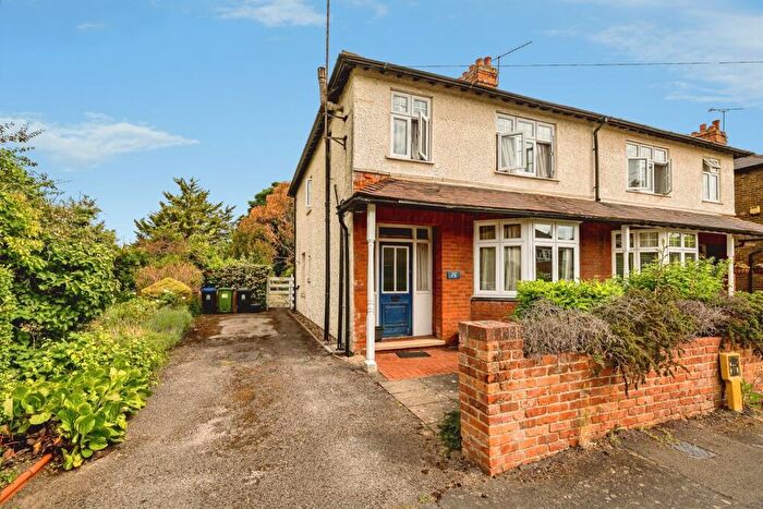 3 Bedroom Semi Detached House For Sale In Byways, Burnham, Slough, SL1