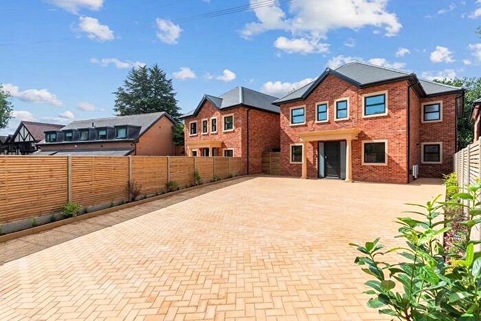 5 Bedroom Detached House To Rent In Pipers Green Lane, Edgware, HA8