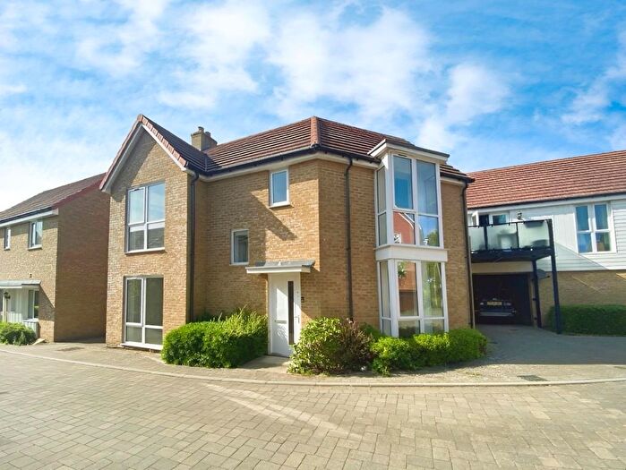 3 Bedroom Detached House To Rent In Arthur Maybury Close, Ashford, TN23