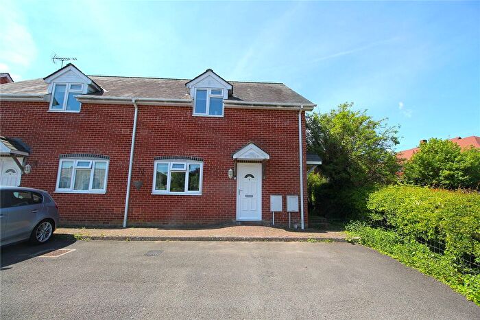 1 Bedroom Maisonette To Rent In Lymington Bottom Road, Medstead, Alton, Hampshire, GU34