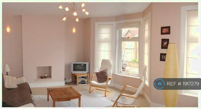 2 Bedroom Flat To Rent In Brockley, London, SE4