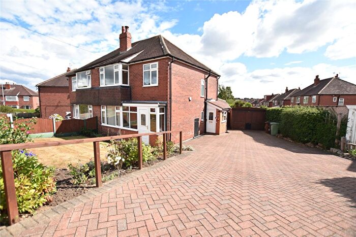 3 Bedroom Semi-Detached House For Sale In Manston Drive, Leeds, West Yorkshire, LS15