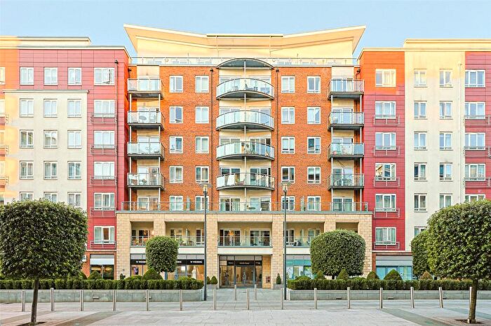 2 Bedroom Apartment For Sale In Boulevard Drive, Beaufort Park, Colindale, NW9
