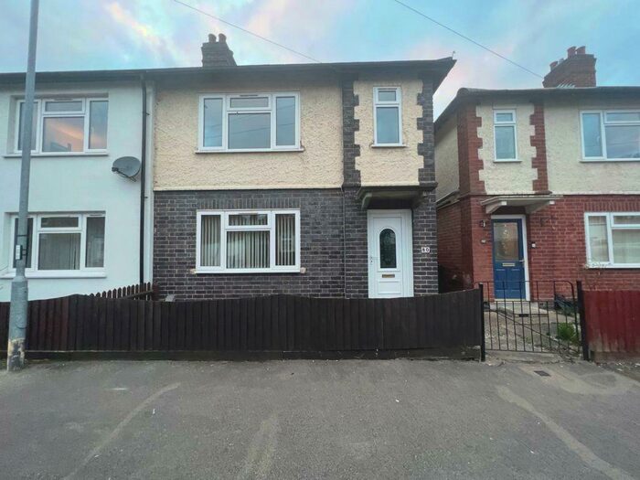 2 Bedroom End Of Terrace House To Rent In Regent Street, Oadby, LE2