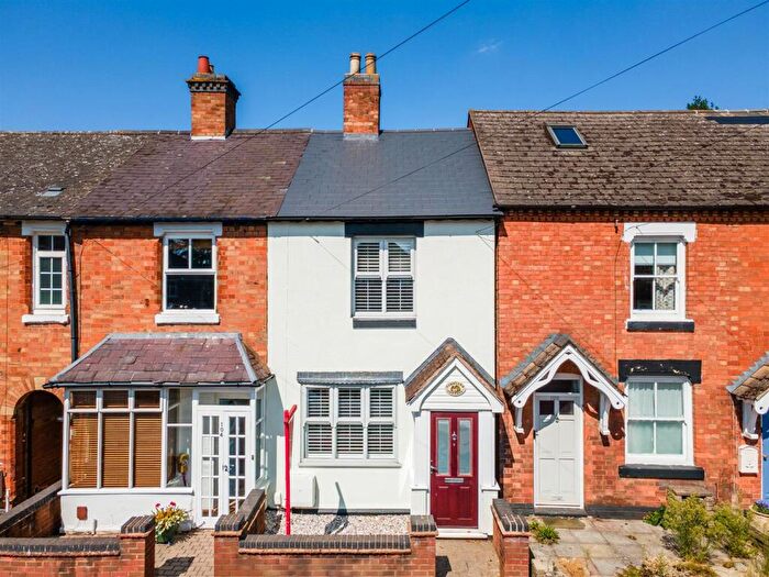 2 Bedroom End Of Terrace House For Sale In Station Road, Knowle, Solihull, B93