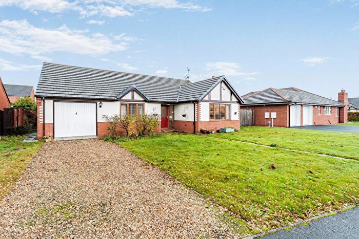3 Bedroom Detached Bungalow For Sale In Troon Close, Woodhall Spa, LN10