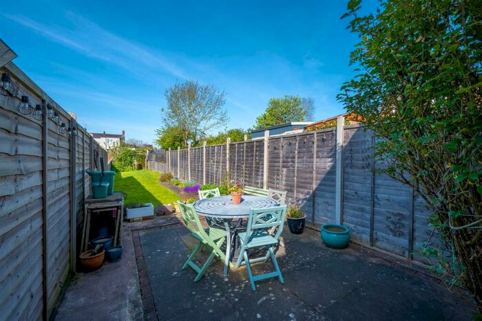 2 Bedroom Terraced House For Sale In Alcester Road, Studley, B80