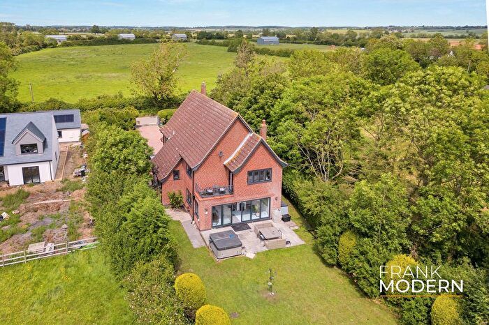 5 Bedroom Detached House For Sale In Briar House, Ingoldsby, NG33