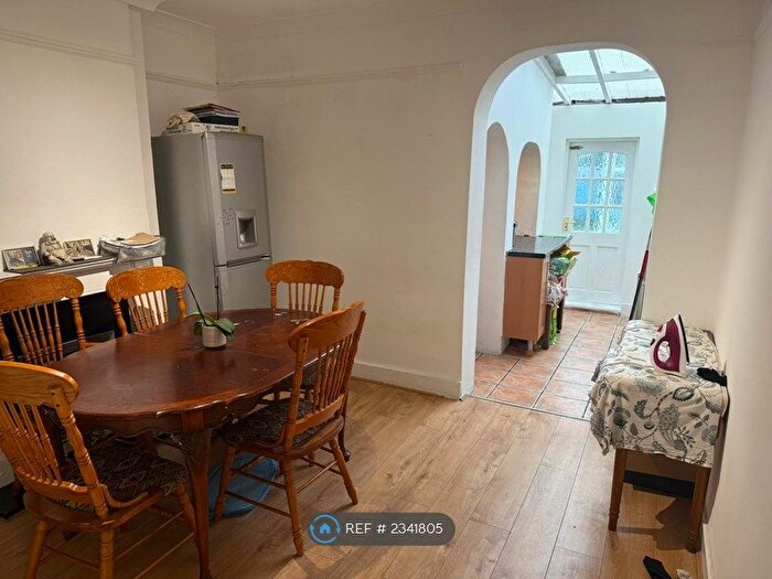 3 Bedroom Terraced House To Rent In Upton Road, Bexleyheath, DA6