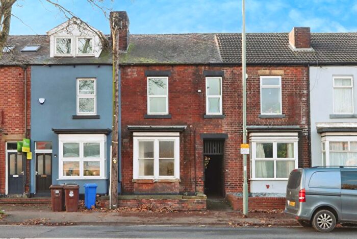 2 Bedroom Terraced House For Sale In Queens Road, Sheffield, South Yorkshire, S2