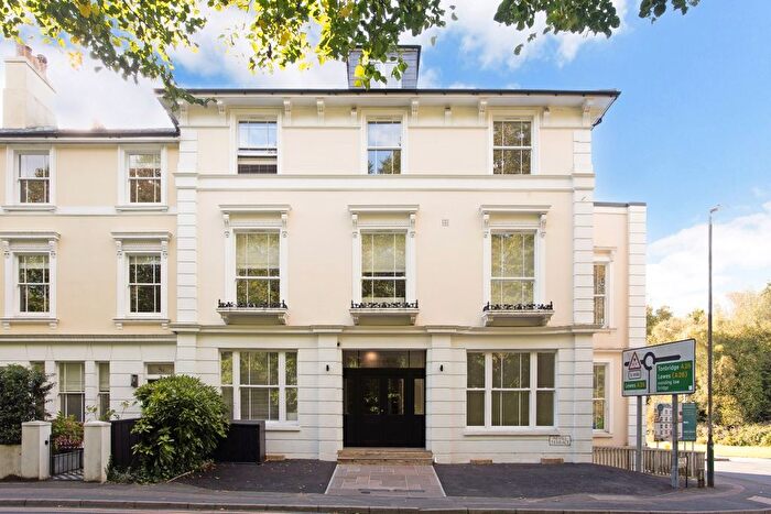 2 Bedroom Flat To Rent In Nevill Terrace, Tunbridge Wells, TN2