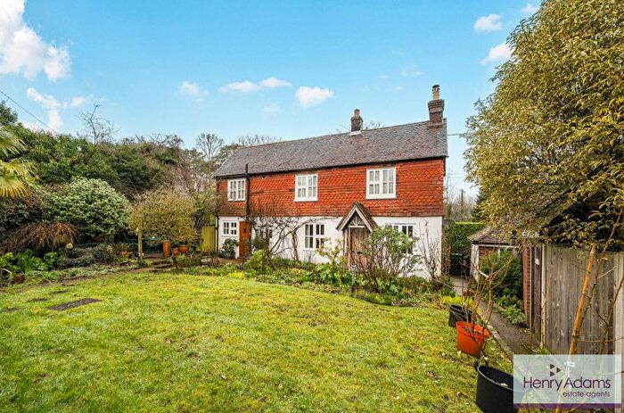 2 Bedroom Detached House For Sale In London Road, Rake, GU33