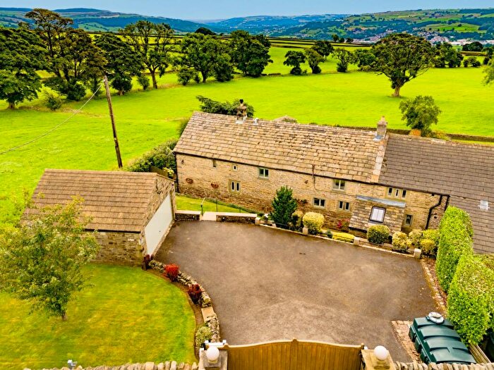 4 Bedroom House For Sale In New Lane, Kildwick, North Yorkshire, BD20