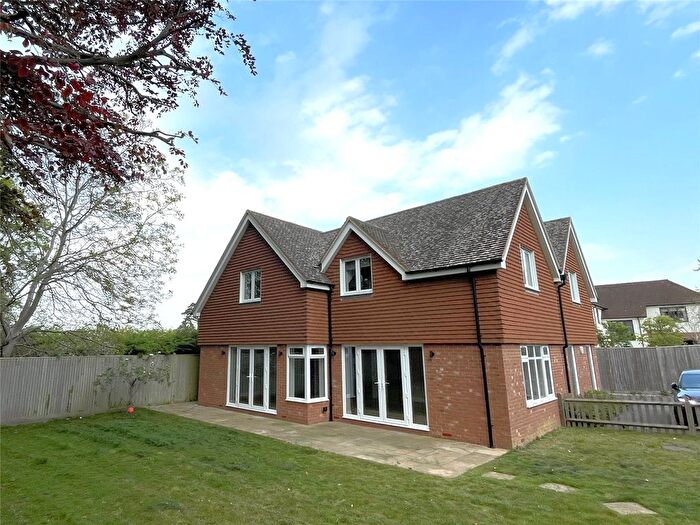 4 Bedroom Detached House To Rent In Witches Lane, Sevenoaks, Kent, TN13