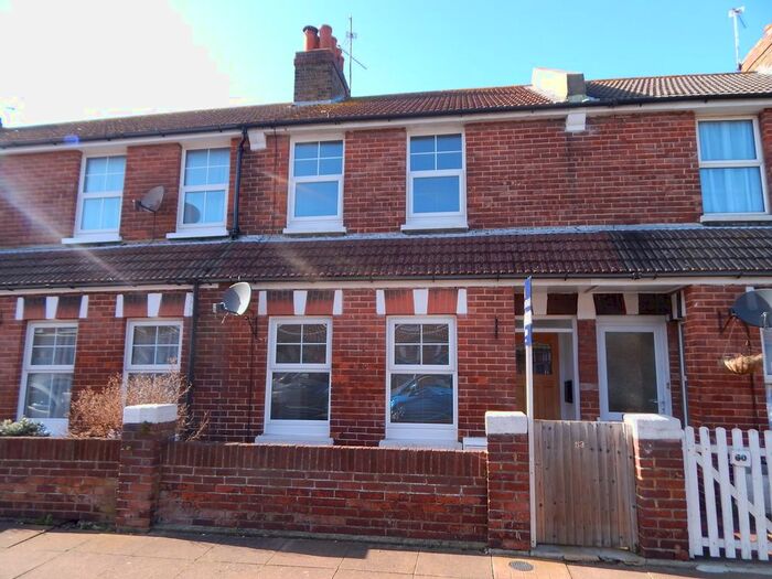 3 Bedroom Terraced House To Rent In Bexhill Road, Eastbourne, BN22